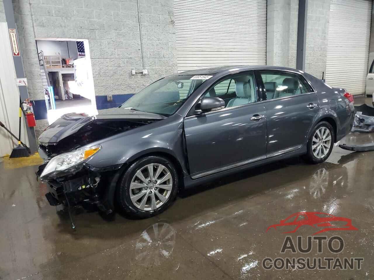 TOYOTA AVALON 2012 - 4T1BK3DBXCU460419