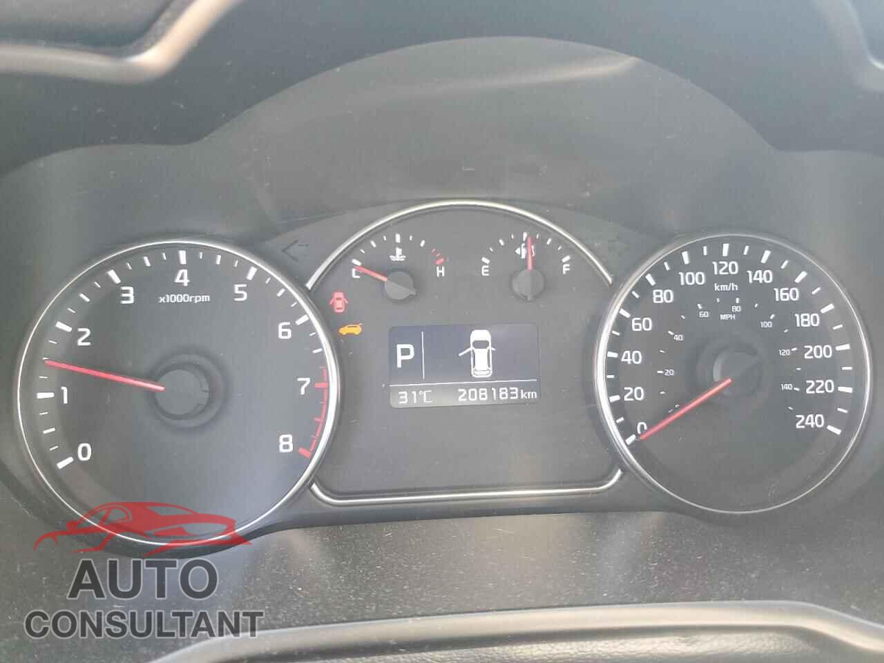 KIA RONDO 2015 - KNAHU8A32F7086956