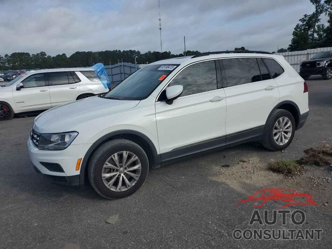 VOLKSWAGEN TIGUAN 2018 - 3VV3B7AX8JM102948