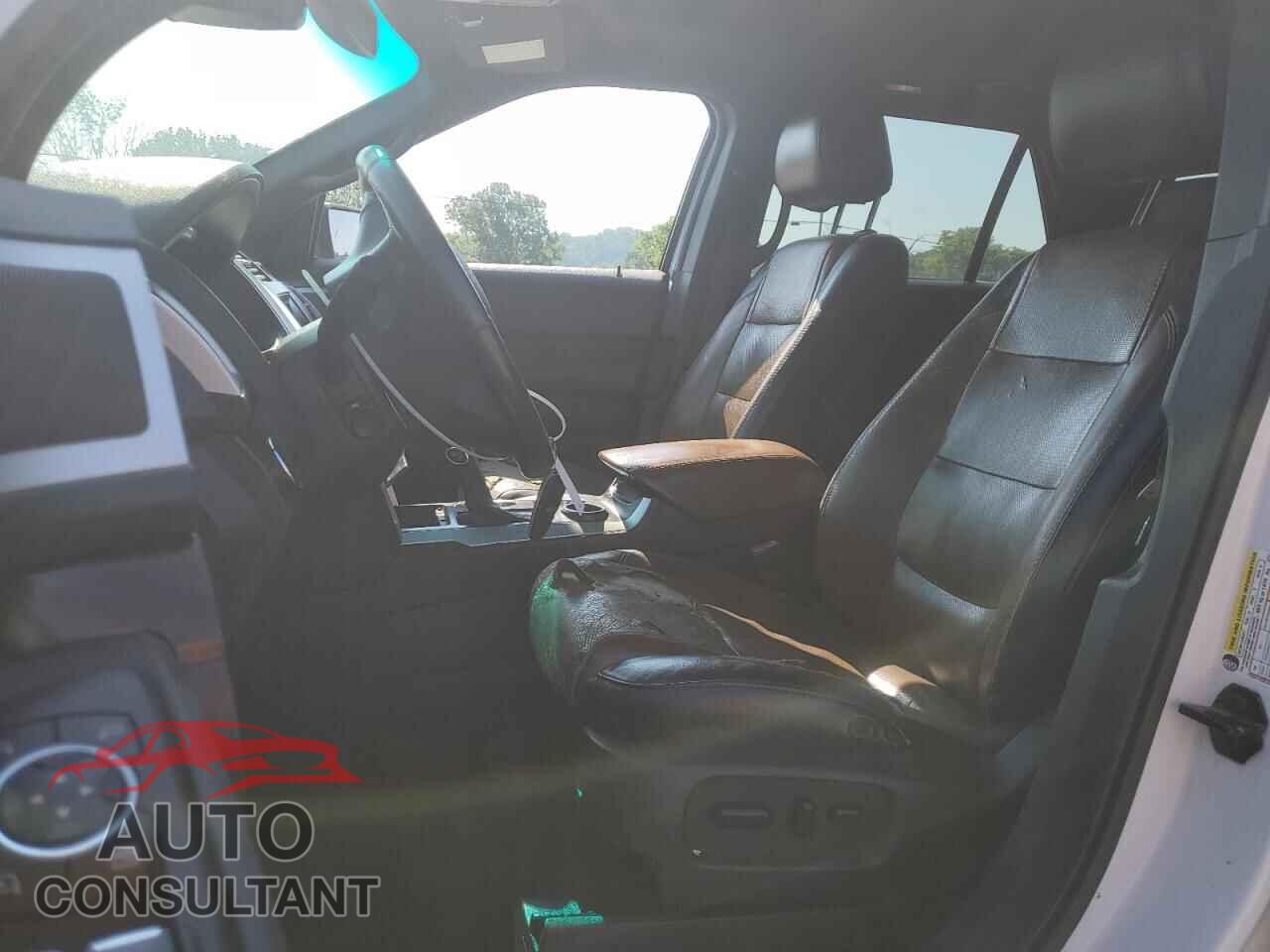 FORD EXPLORER 2013 - 1FM5K7F80DGA82522