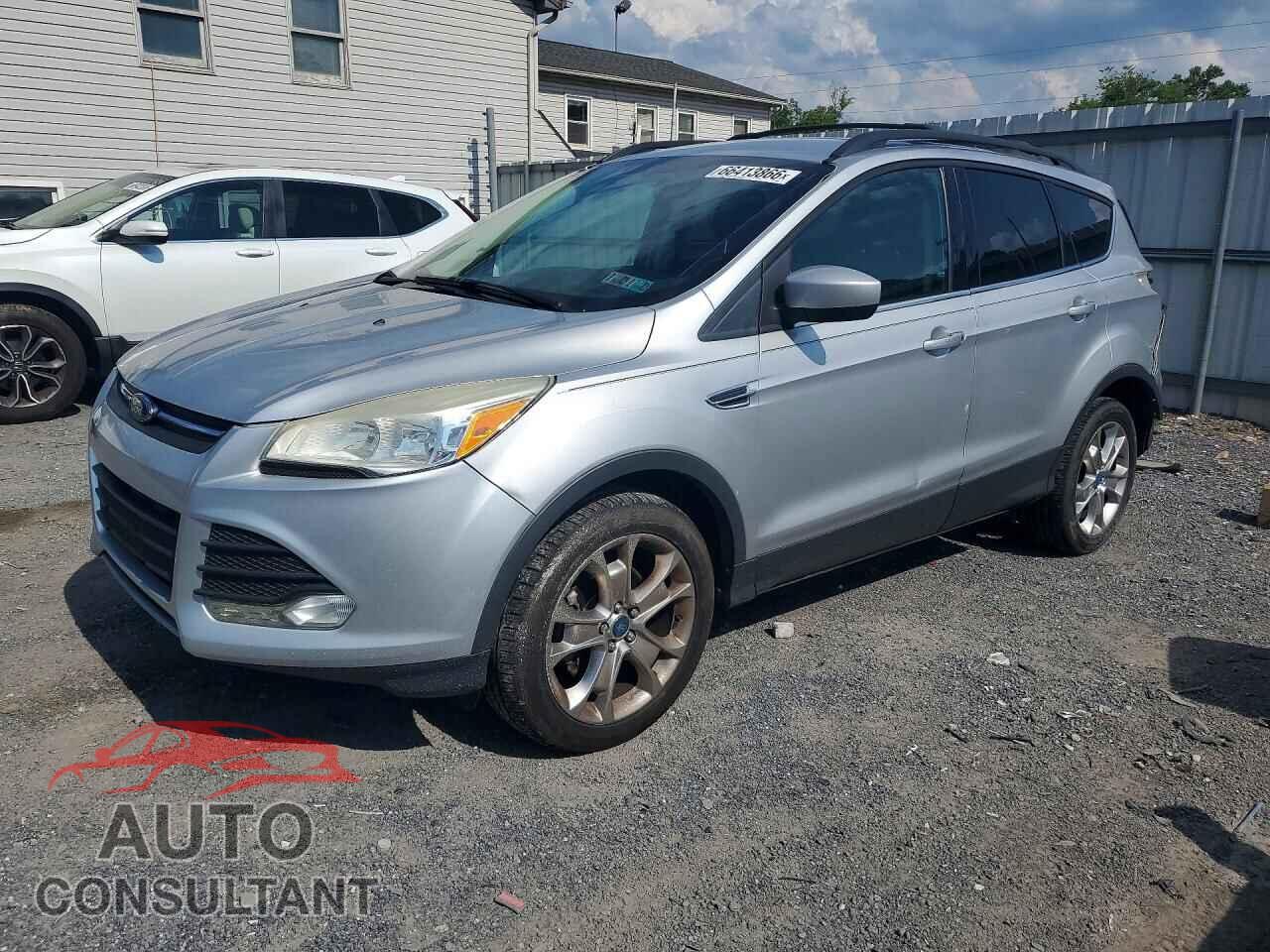 FORD ESCAPE 2013 - 1FMCU0GX4DUB83594