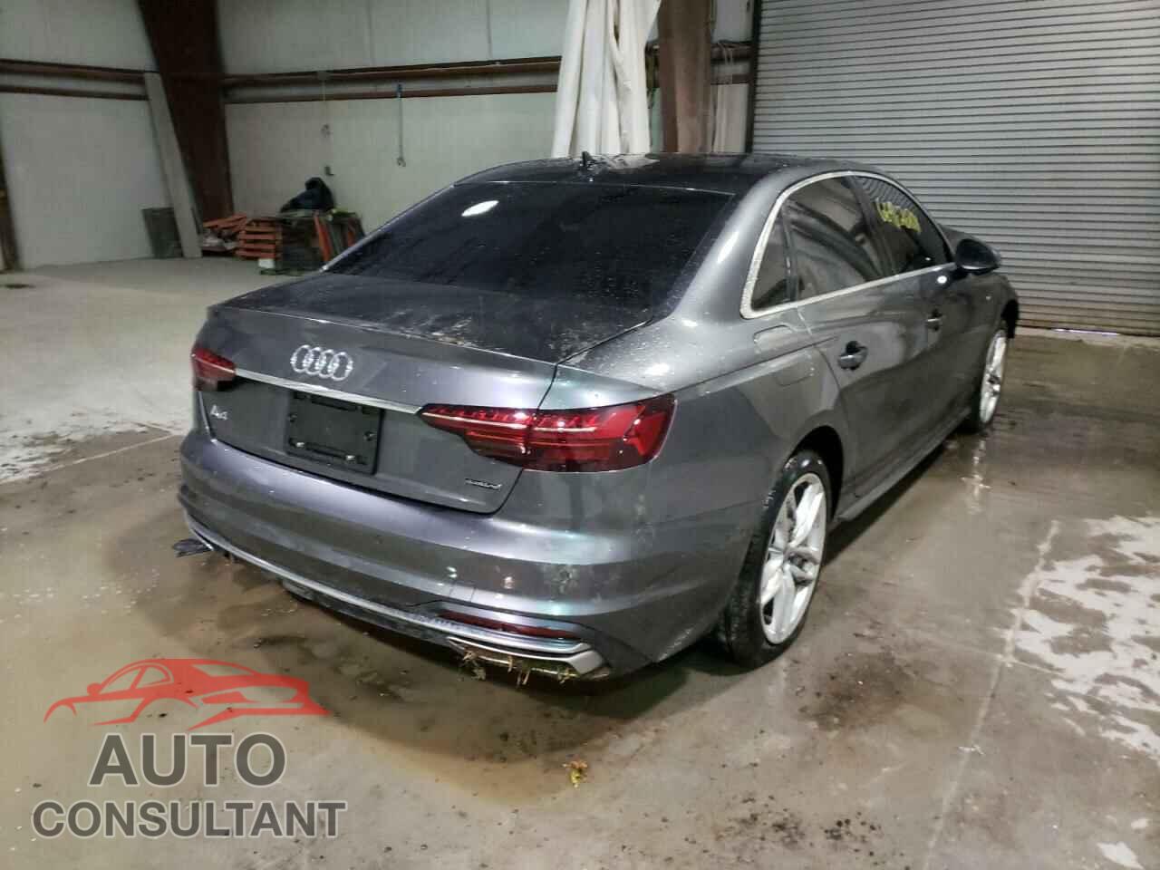 AUDI A4 2021 - WAUDAAF47MN008228