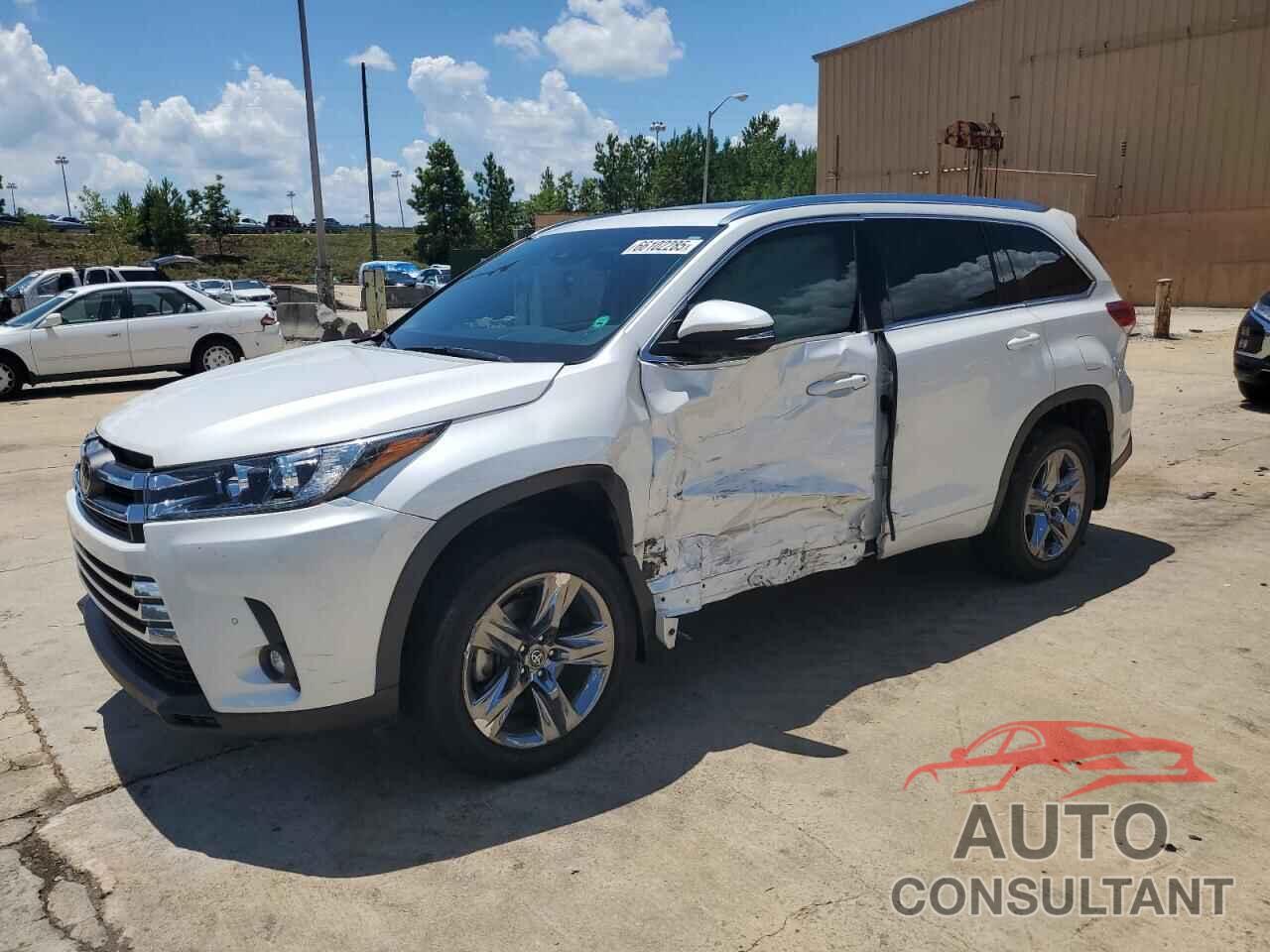 TOYOTA HIGHLANDER 2019 - 5TDDZRFH6KS990967