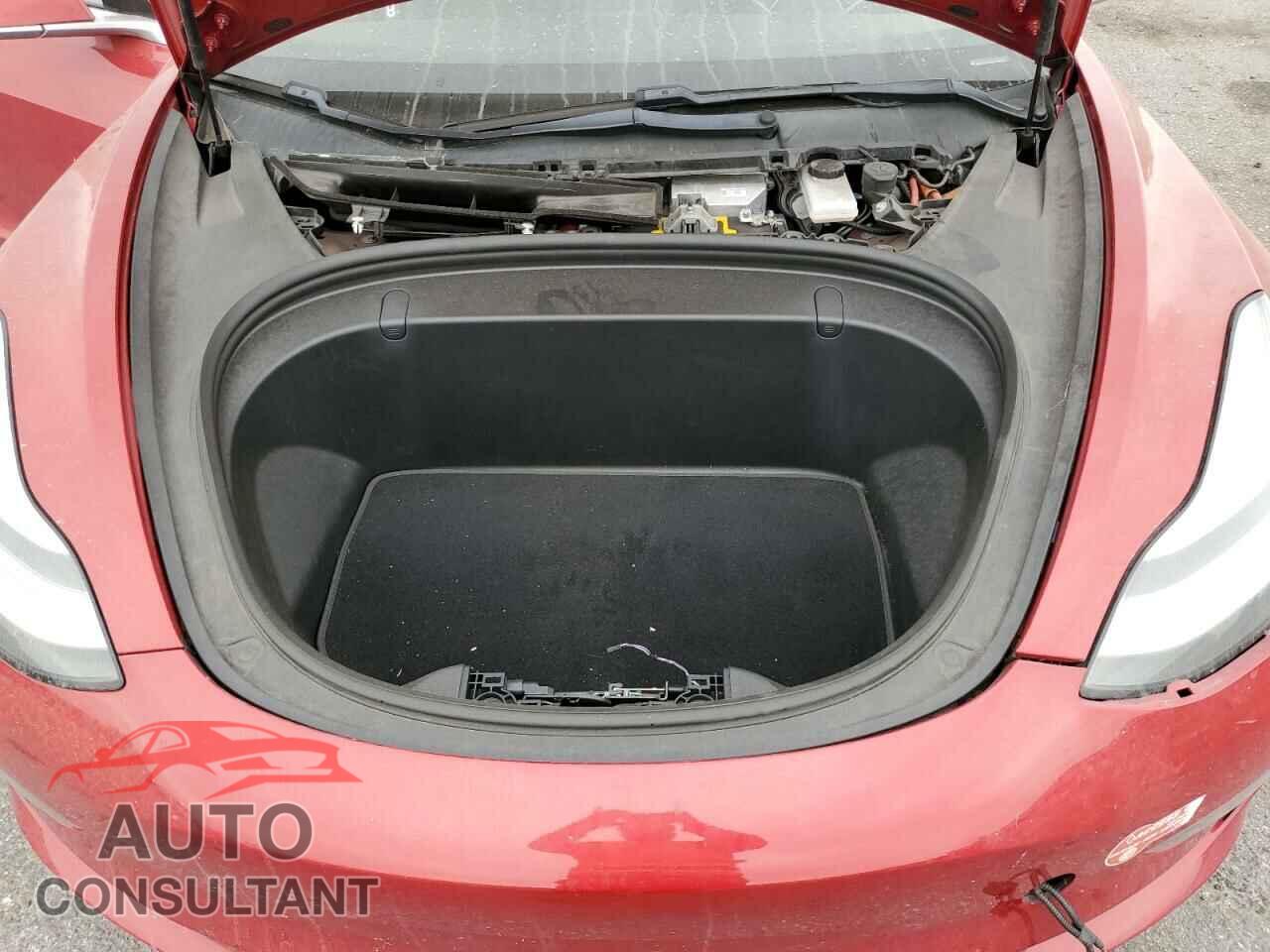 TESLA MODEL 3 2018 - 5YJ3E1EA5JF043063