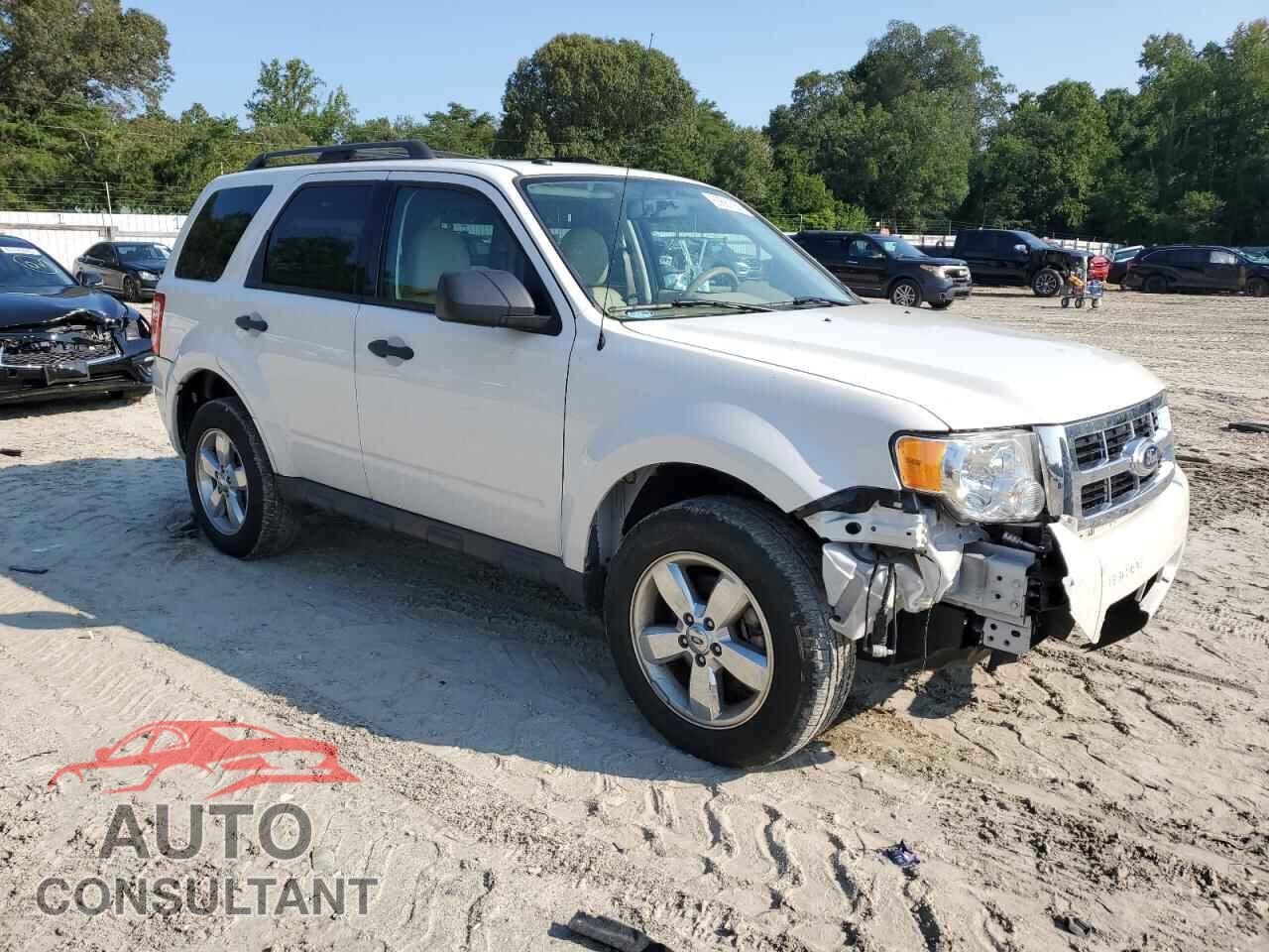 FORD ESCAPE 2011 - 1FMCU0D76BKA79413