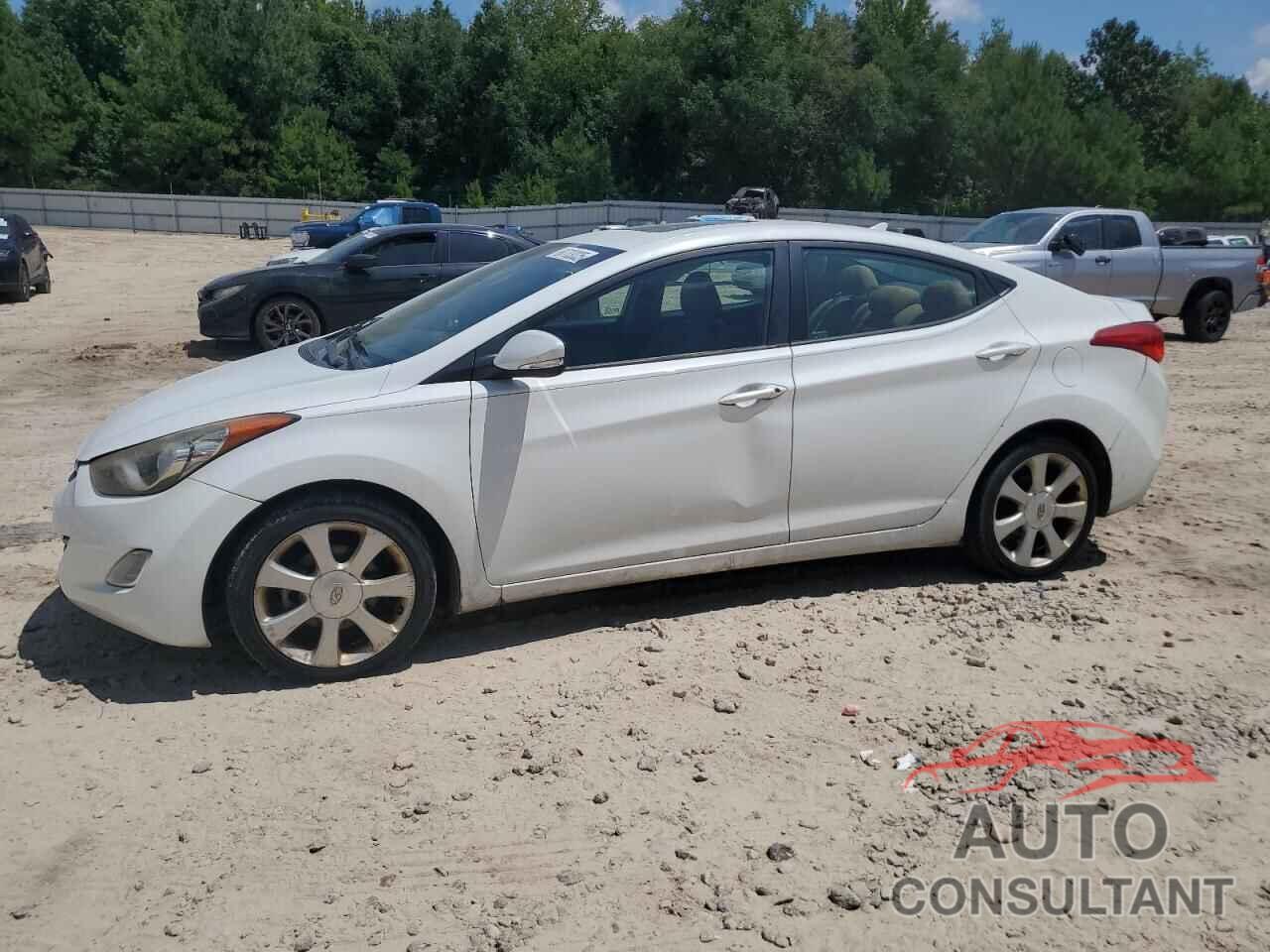 HYUNDAI ELANTRA 2013 - 5NPDH4AE7DH182140