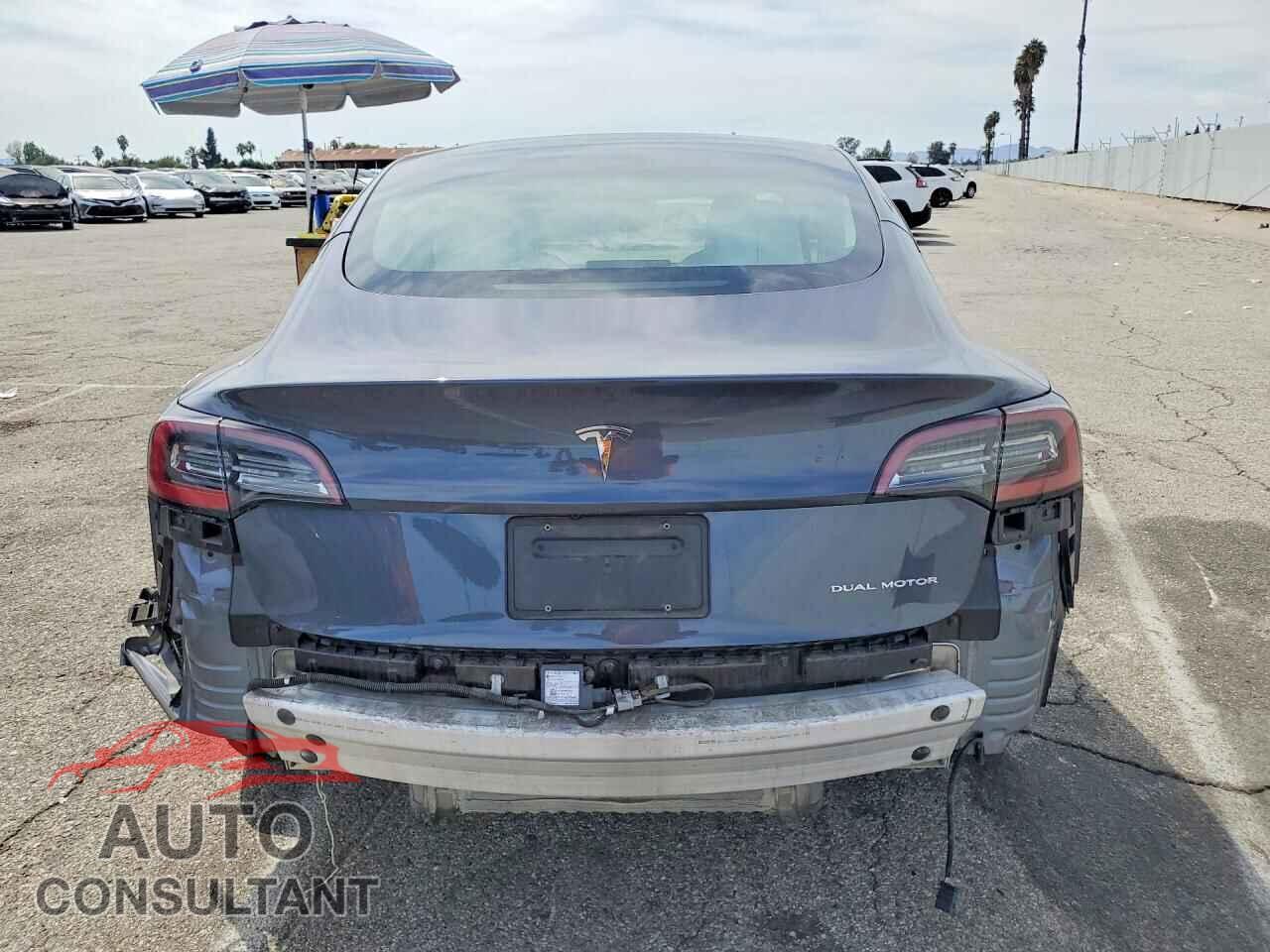 TESLA MODEL 3 2022 - 5YJ3E1EB2NF136752