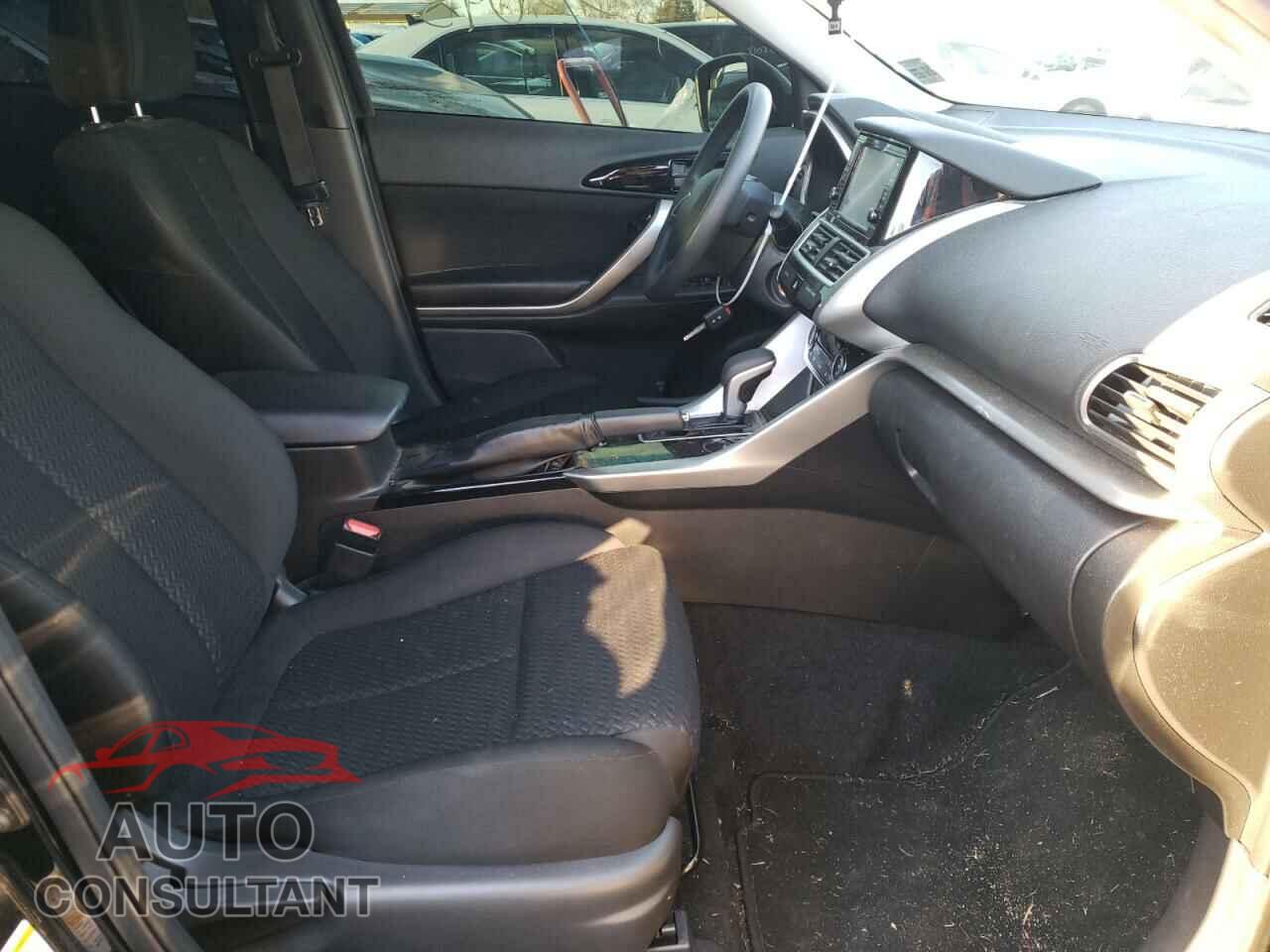MITSUBISHI ECLIPSE 2018 - JA4AS3AA5JZ066008