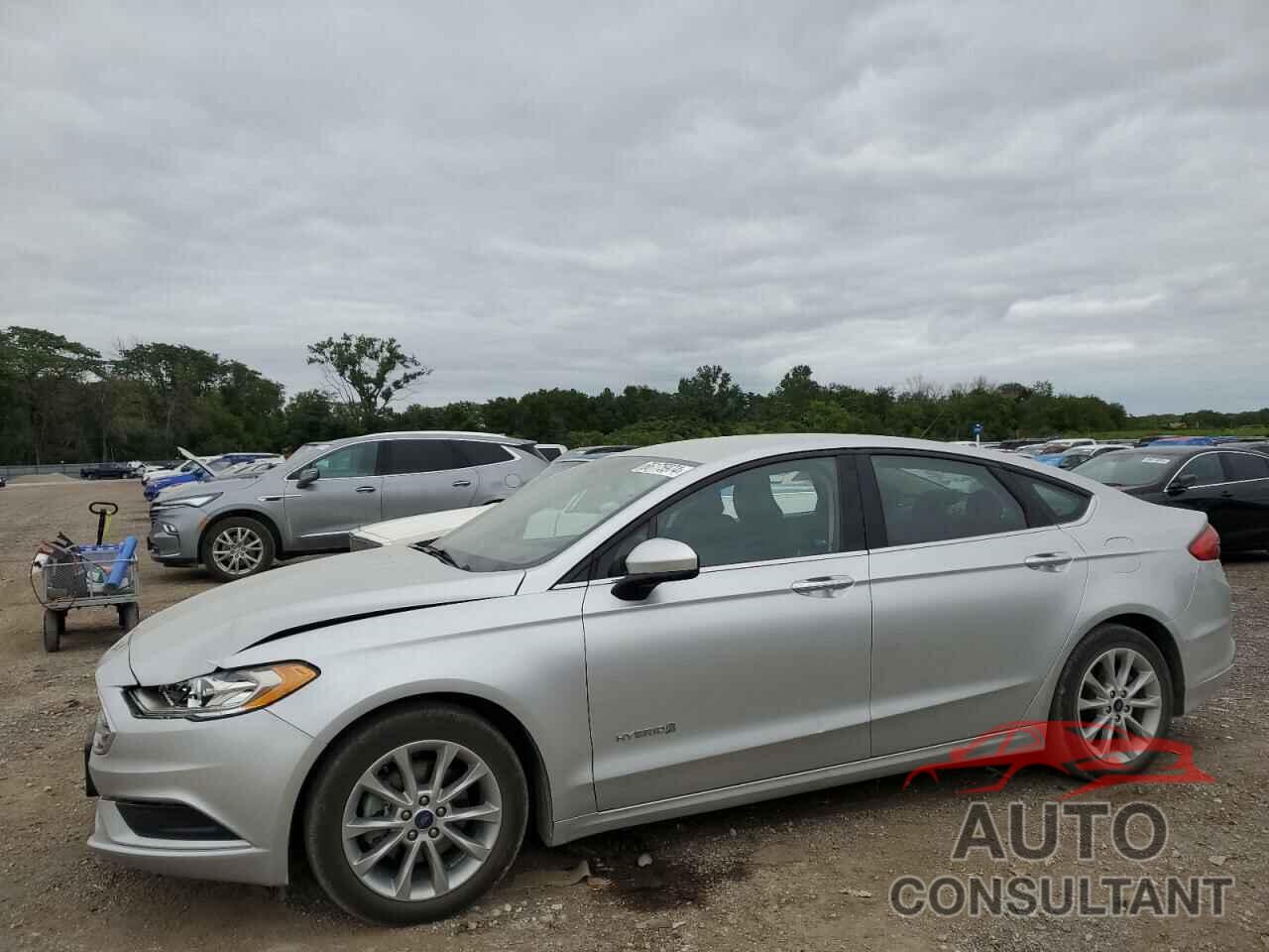 FORD FUSION 2017 - 3FA6P0LU7HR325590