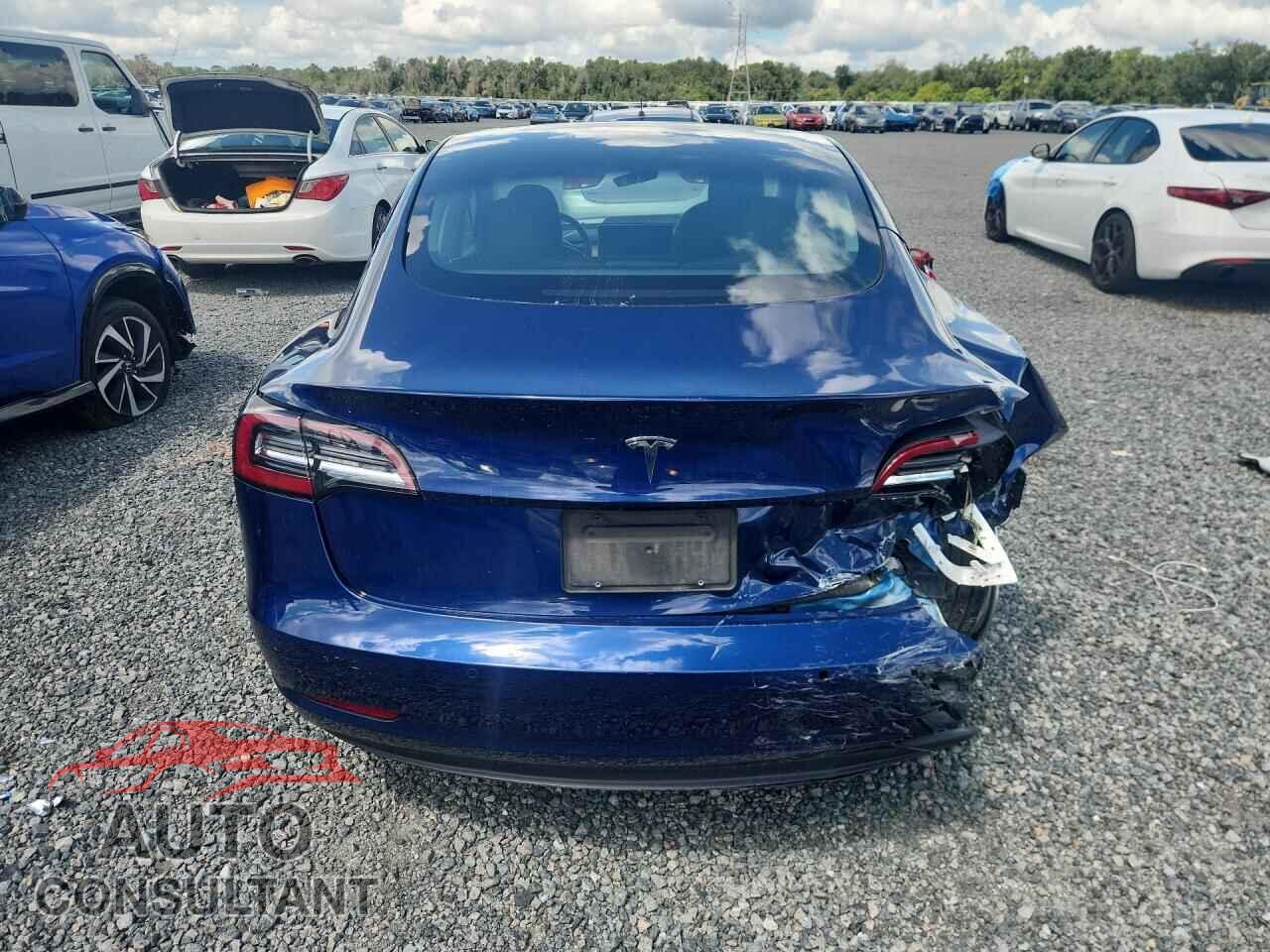 TESLA MODEL 3 2022 - 5YJ3E1EA8NF369512
