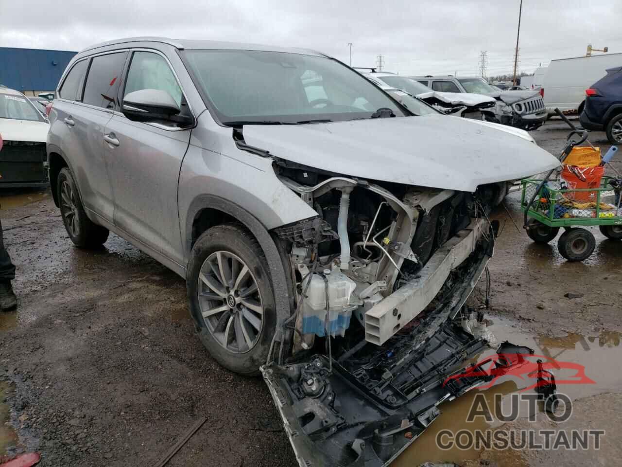 TOYOTA HIGHLANDER 2017 - 5TDJZRFH6HS461854
