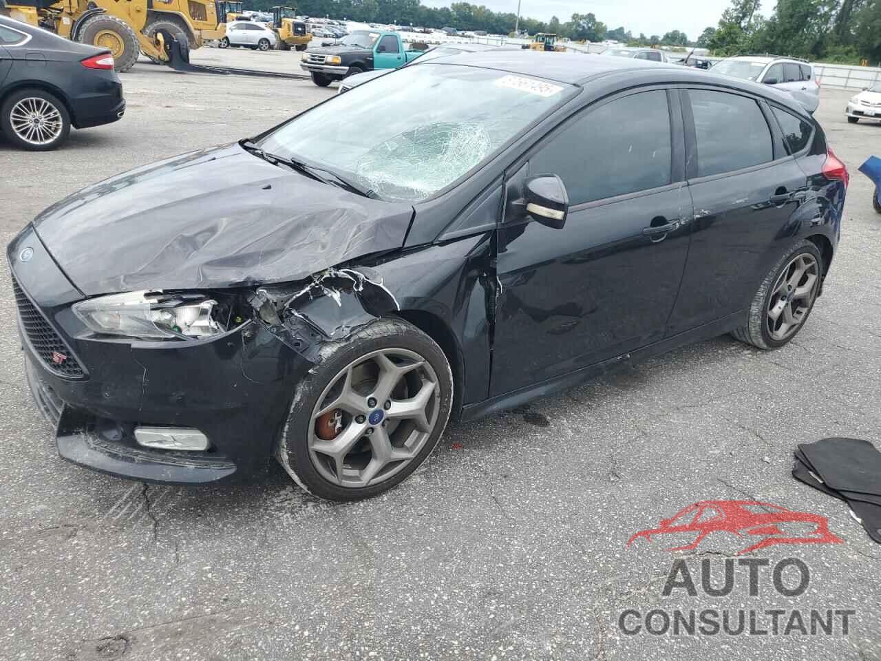 FORD FOCUS 2017 - 1FADP3L99HL331006