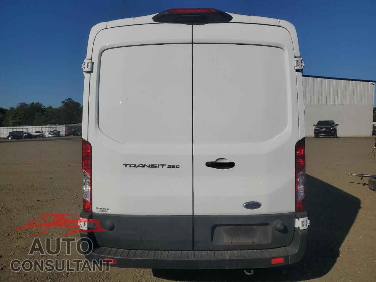 FORD TRANSIT 2020 - 1FTBR1C8XLKB58991