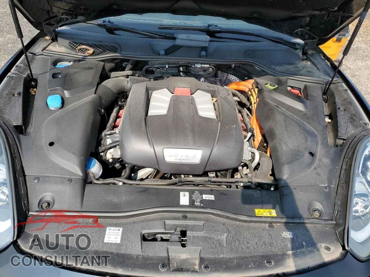 PORSCHE CAYENNE 2015 - WP1AE2A23FLA51628