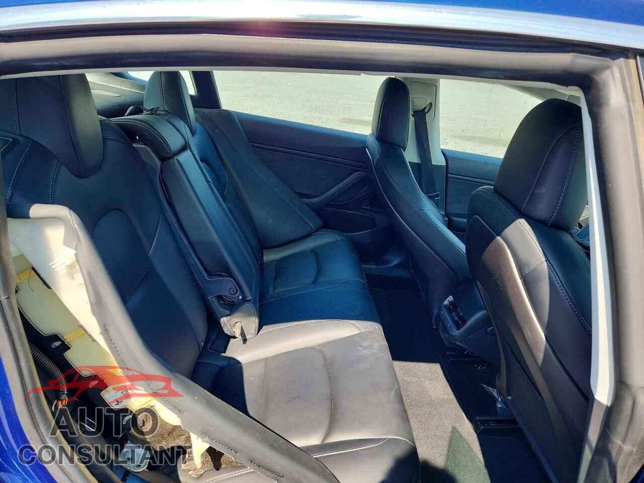 TESLA MODEL 3 2020 - 5YJ3E1EC3LF623805