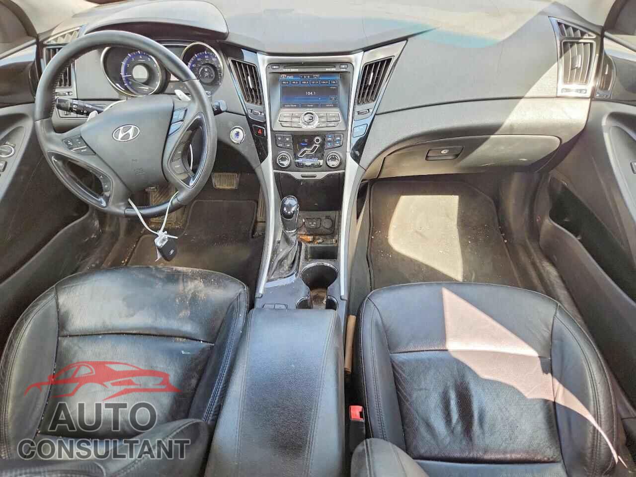 HYUNDAI SONATA 2011 - 5NPEC4AB5BH267919