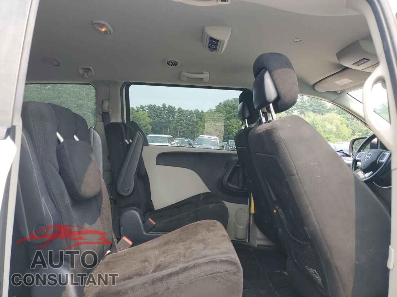 DODGE CARAVAN 2015 - 2C4RDGCG3FR607103