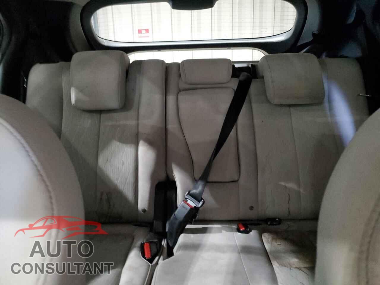 MITSUBISHI ECLIPSE 2018 - JA4AT5AA2JZ043861