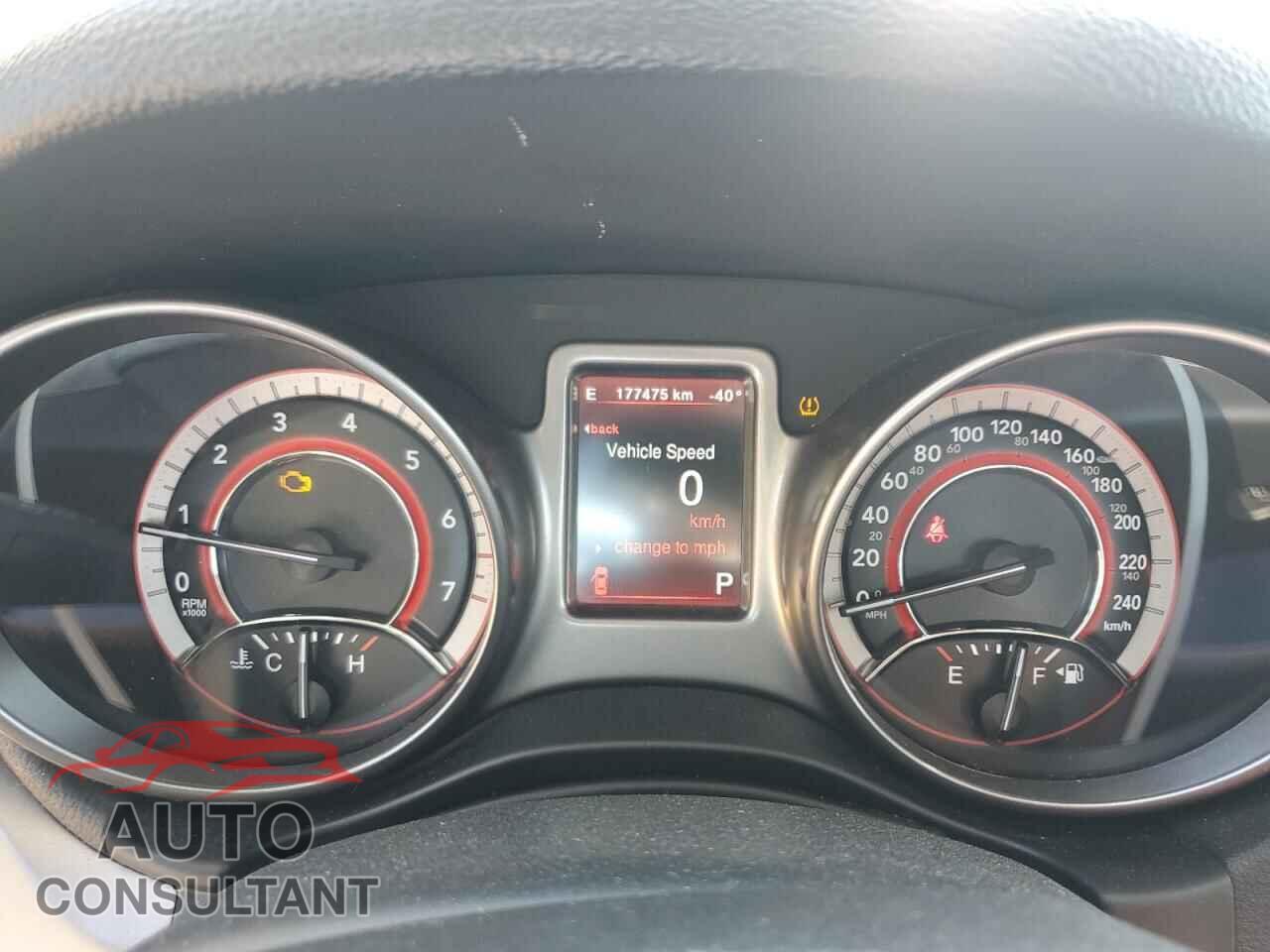 DODGE JOURNEY 2017 - 3C4PDCGG7HT560801
