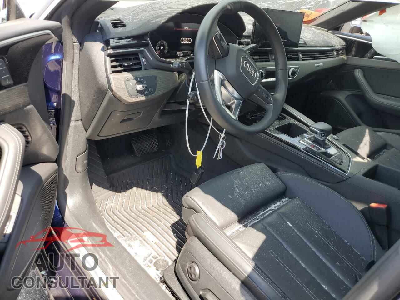 AUDI A5 2023 - WAUFACF5XPA049980