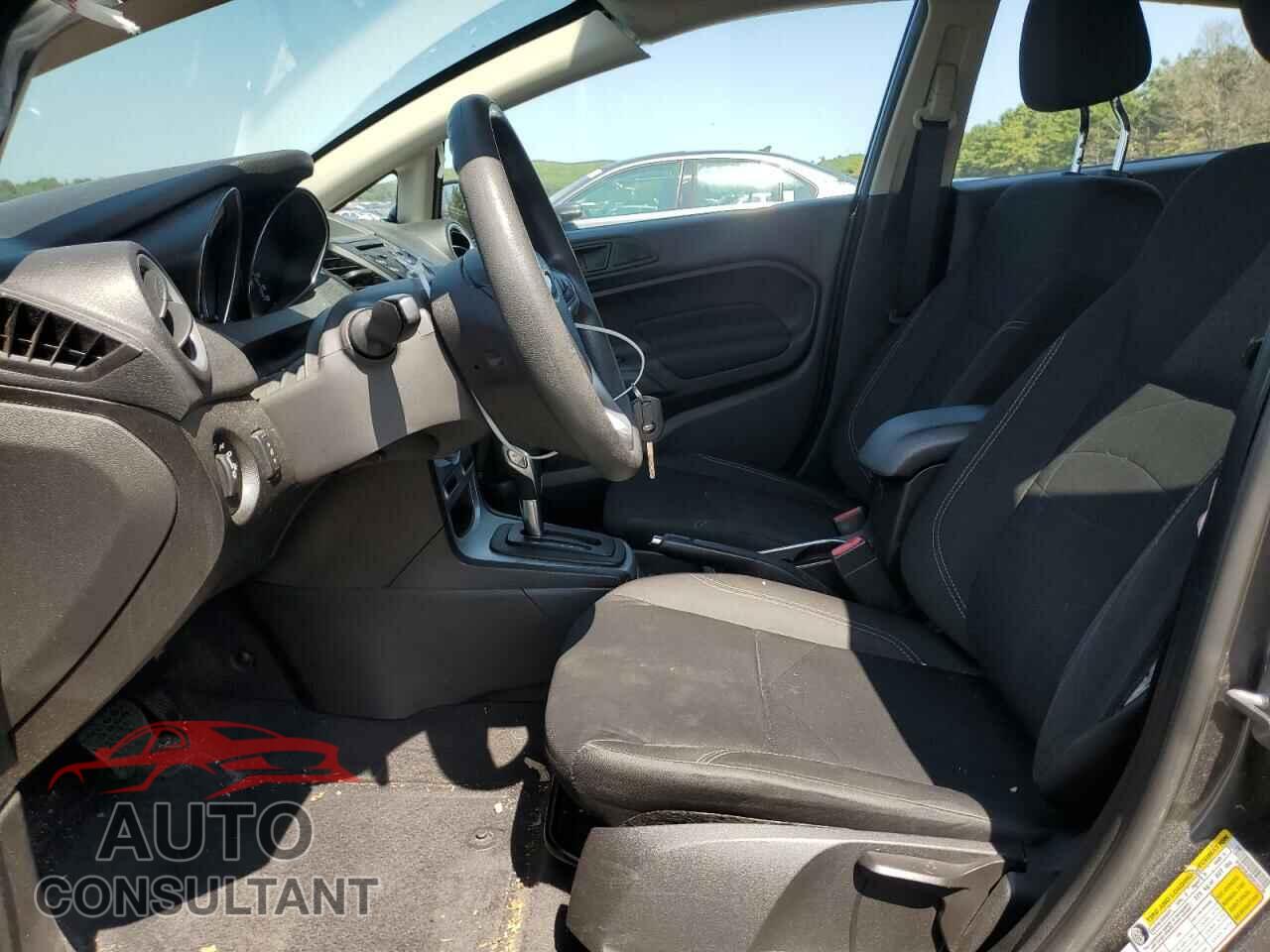 FORD FIESTA 2019 - 3FADP4EJ9KM103736