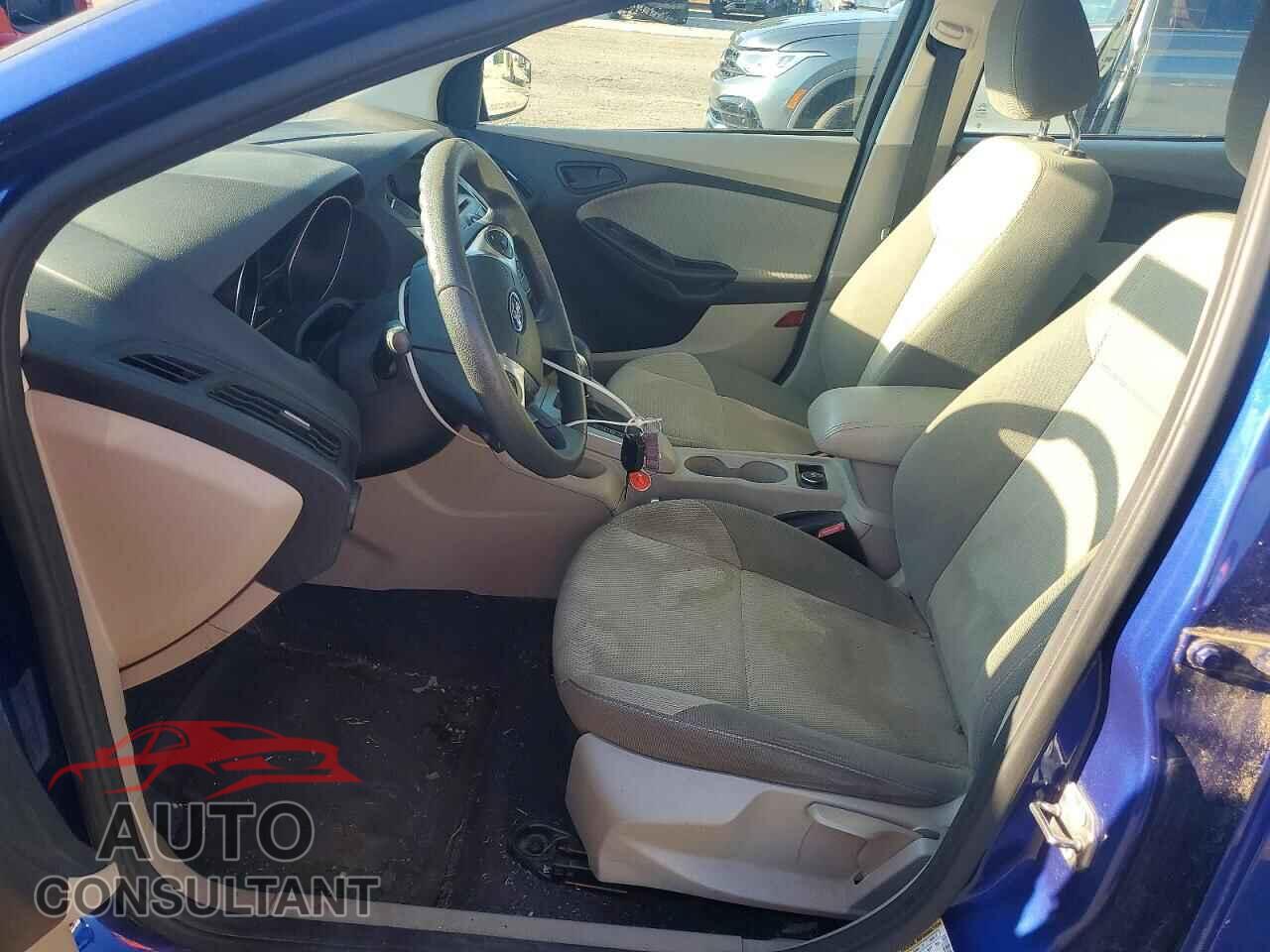 FORD FOCUS 2012 - 1FAHP3F23CL335609