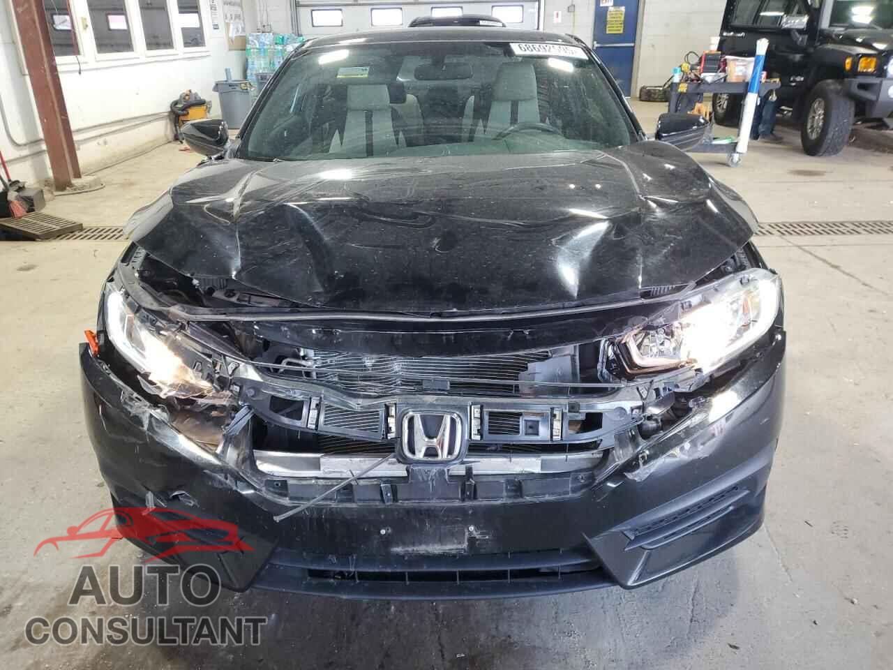 HONDA CIVIC 2017 - 2HGFC4B52HH307003