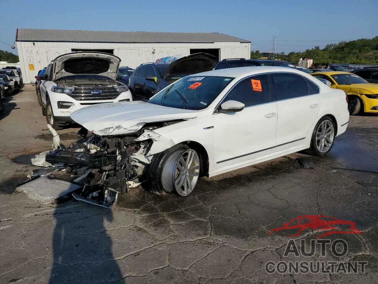 VOLKSWAGEN PASSAT 2017 - 1VWDT7A32HC033552