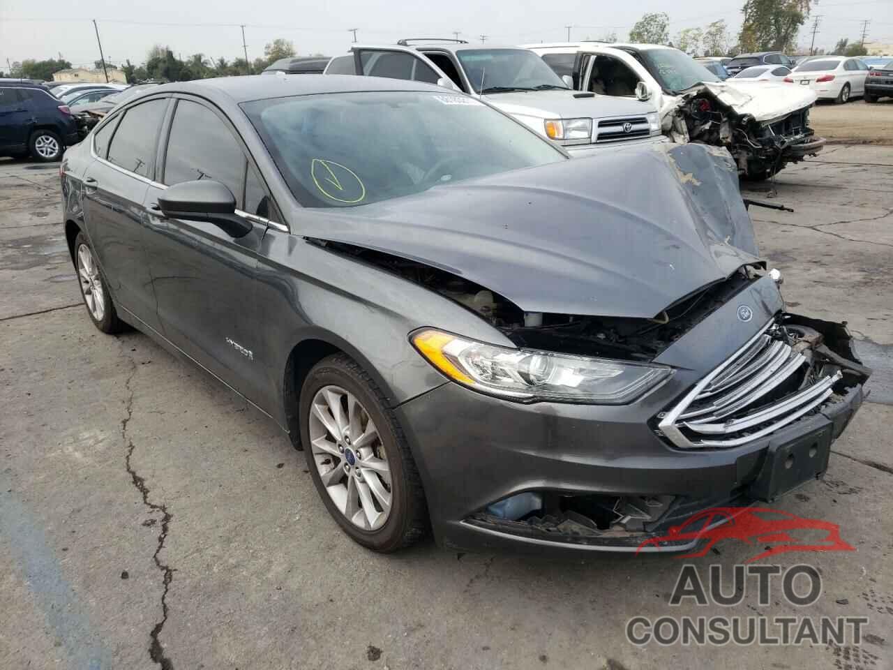 FORD FUSION 2017 - 3FA6P0LU4HR208081