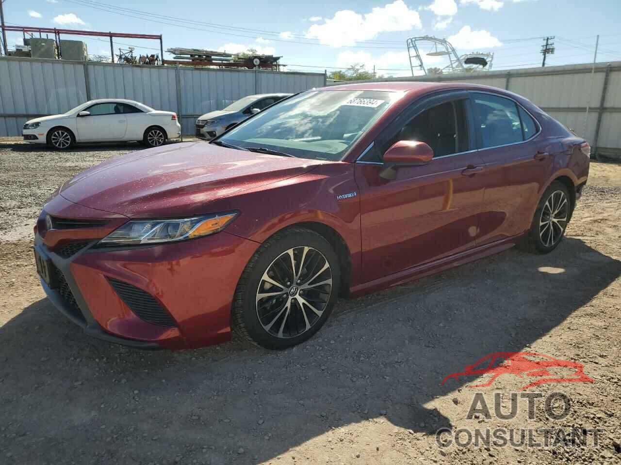 TOYOTA CAMRY 2018 - 4T1B21HK3JU503509