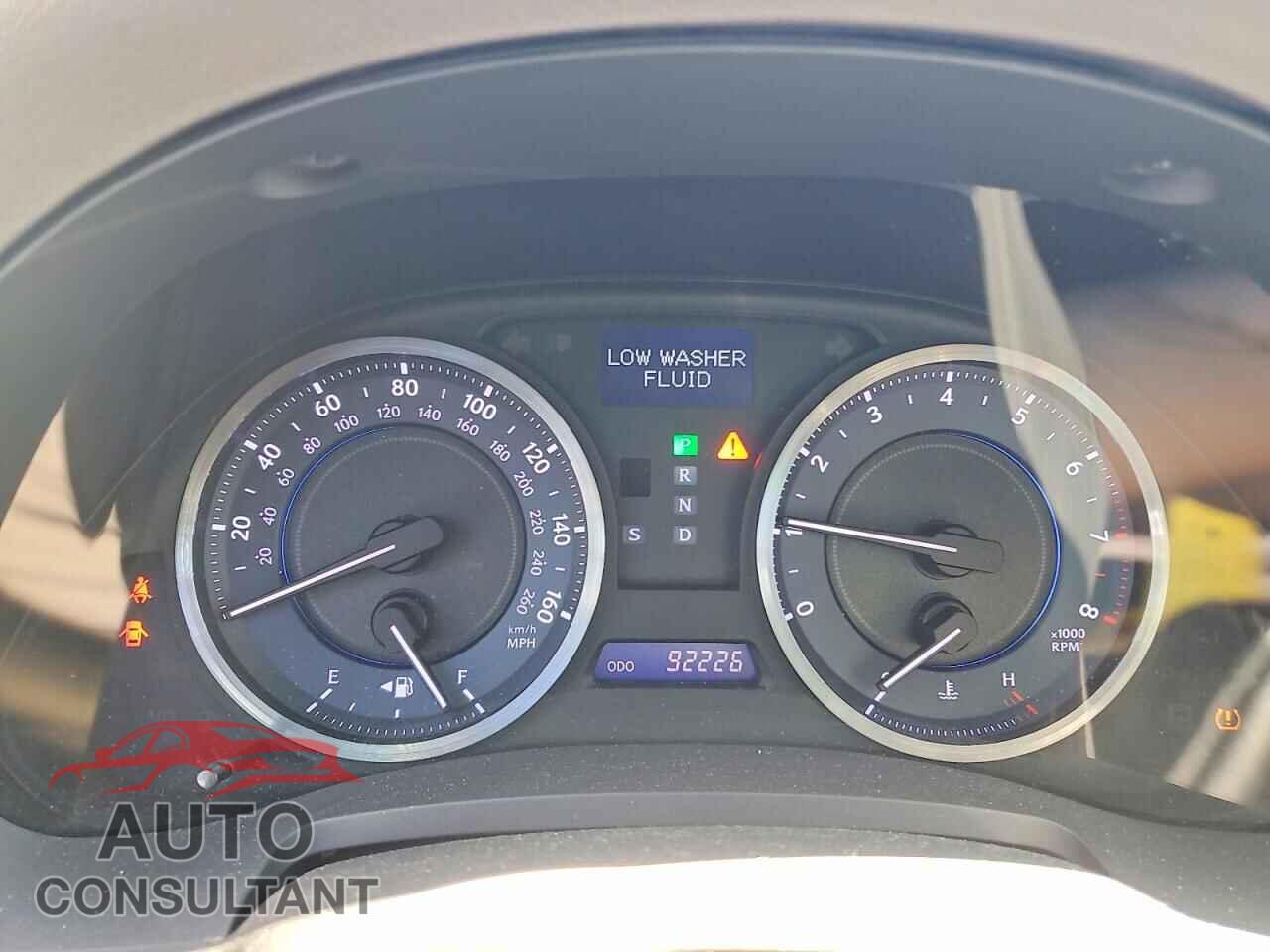 LEXUS IS 2012 - JTHCF5C27C5056528