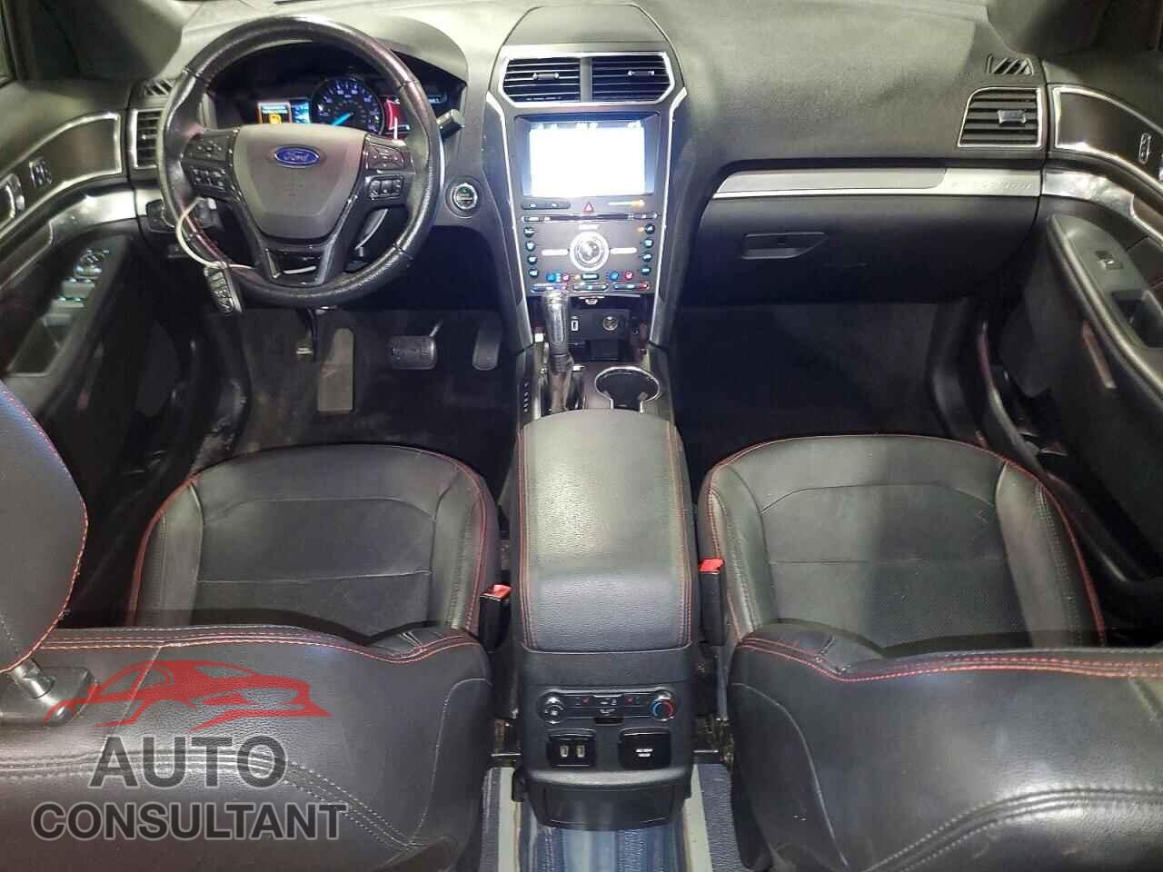 FORD EXPLORER 2018 - 1FM5K8GT3JGB62028