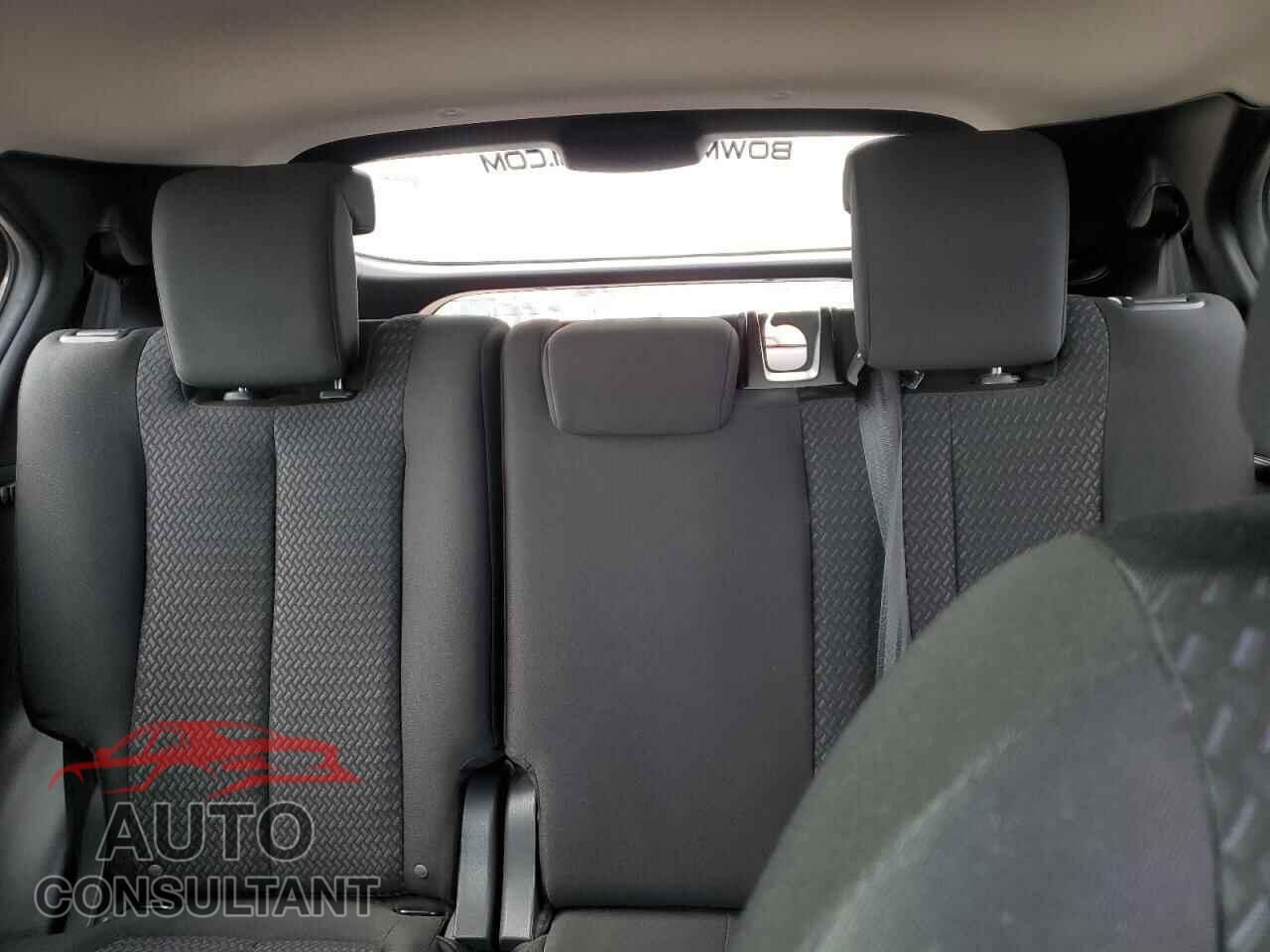 MITSUBISHI ECLIPSE 2019 - JA4AT3AA0KZ604564