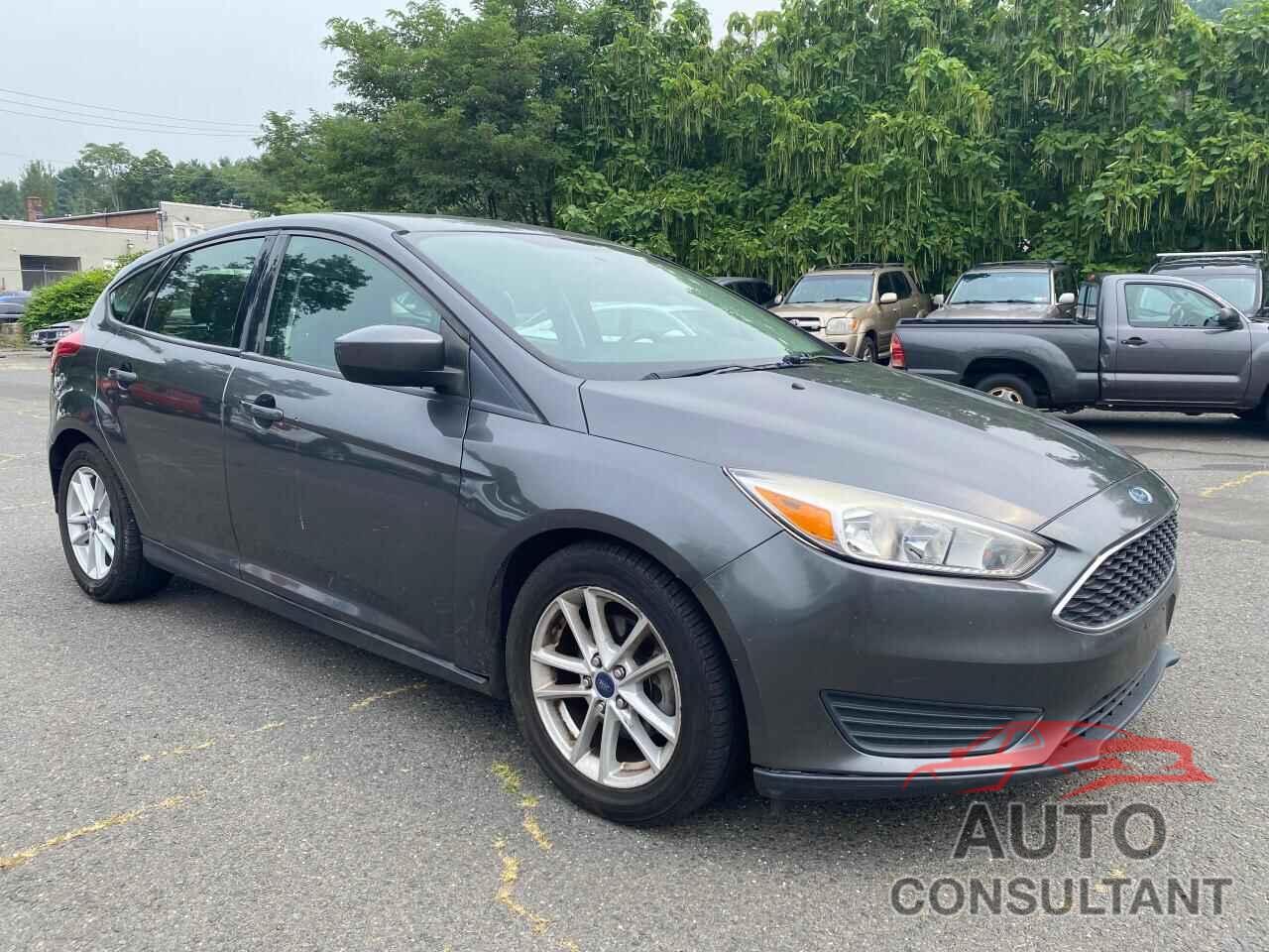 FORD FOCUS 2018 - 1FADP3K26JL315050