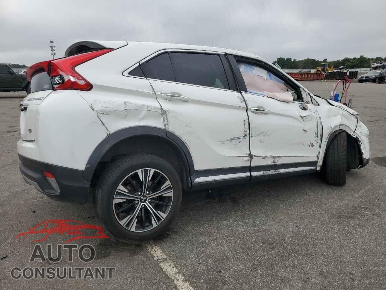 MITSUBISHI ECLIPSE 2018 - JA4AT5AA0JZ068709