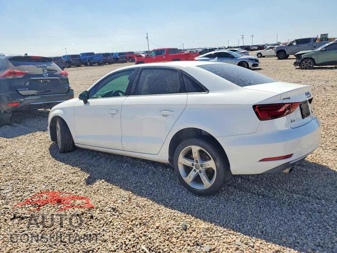 AUDI A3 2017 - WAUB8GFF5H1009964