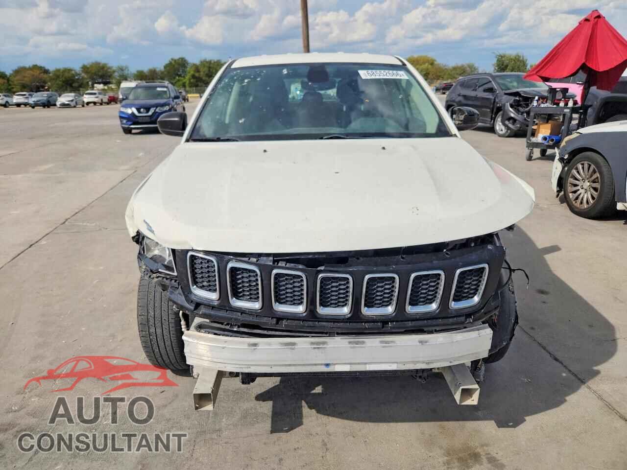 JEEP COMPASS 2017 - 3C4NJCAB9HT661111