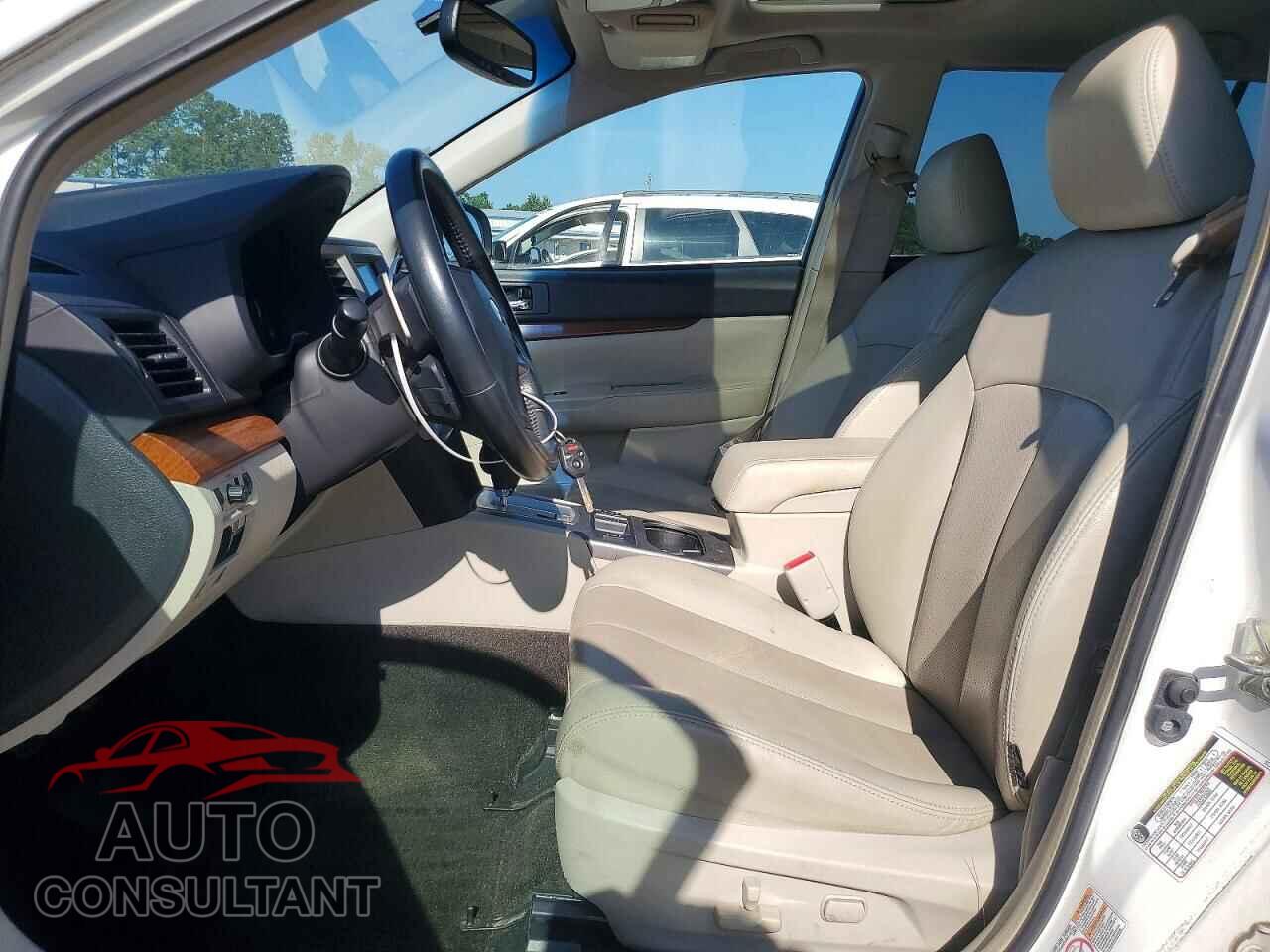 SUBARU OUTBACK 2014 - 4S4BRDMC2E2232732