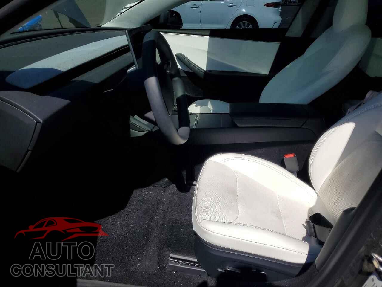 TESLA MODEL 3 2024 - 5YJ3E1EA2RF815448