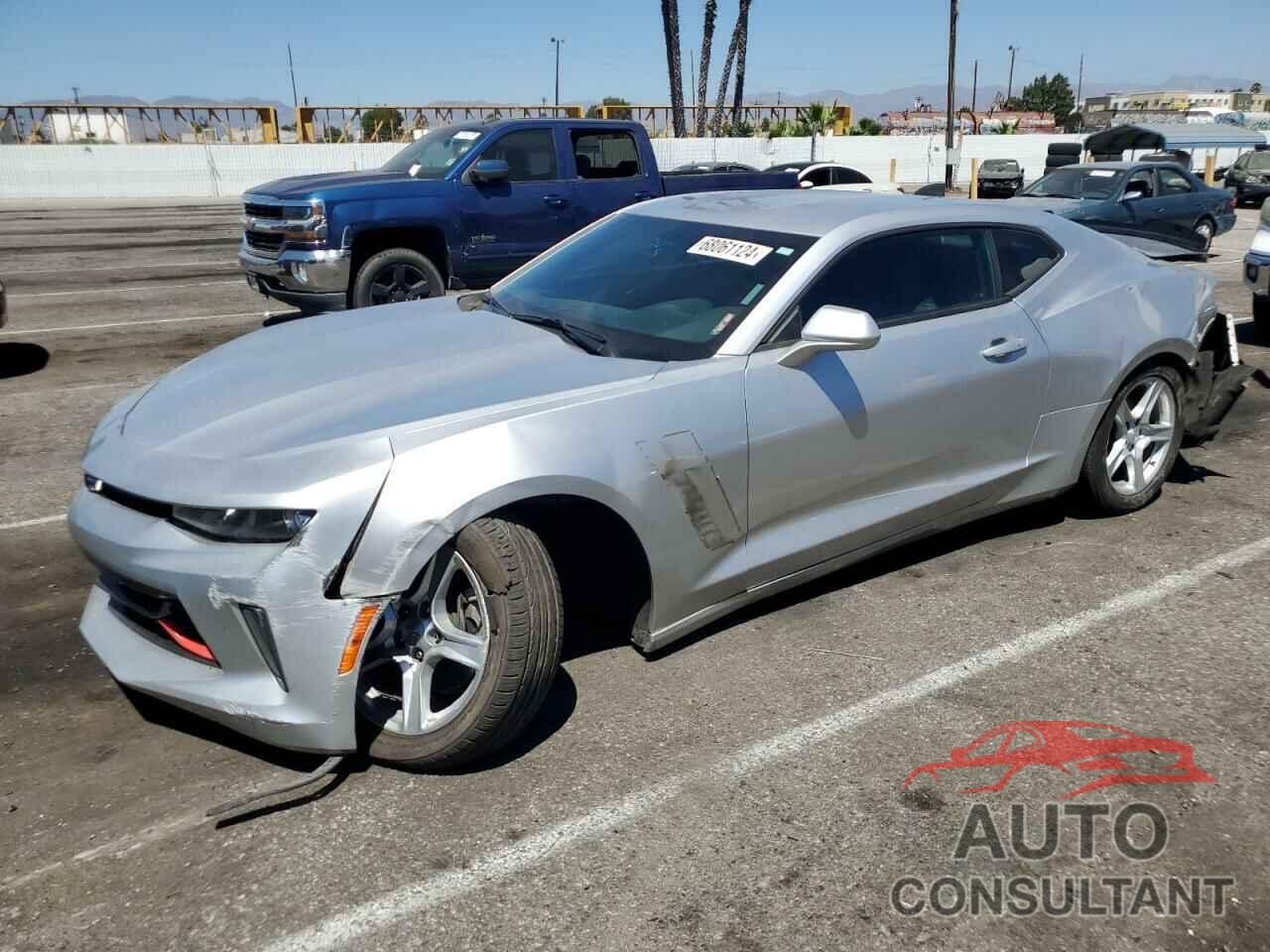 CHEVROLET CAMARO 2018 - 1G1FB1RX5J0188325