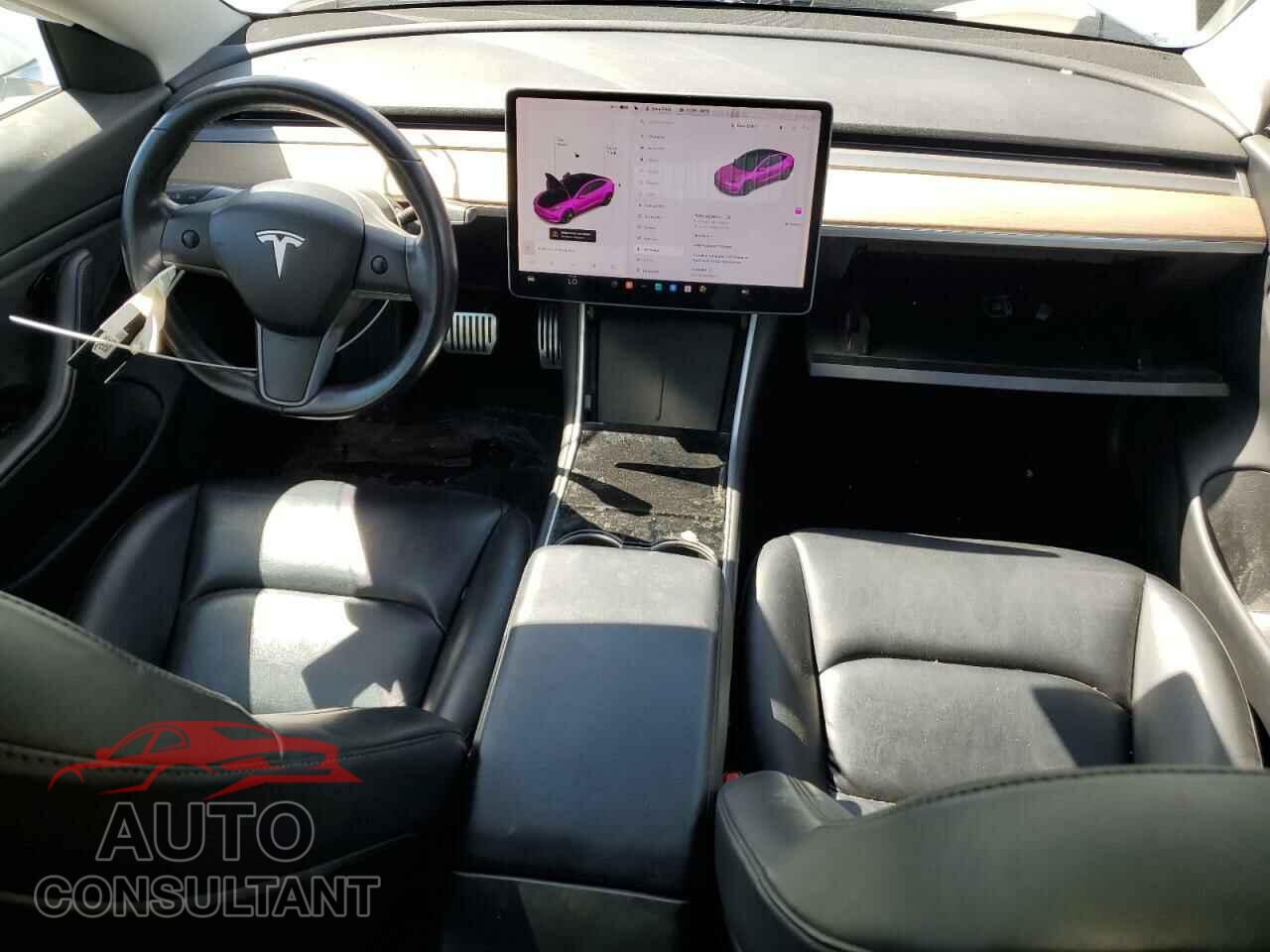 TESLA MODEL 3 2018 - 5YJ3E1EB7JF131122