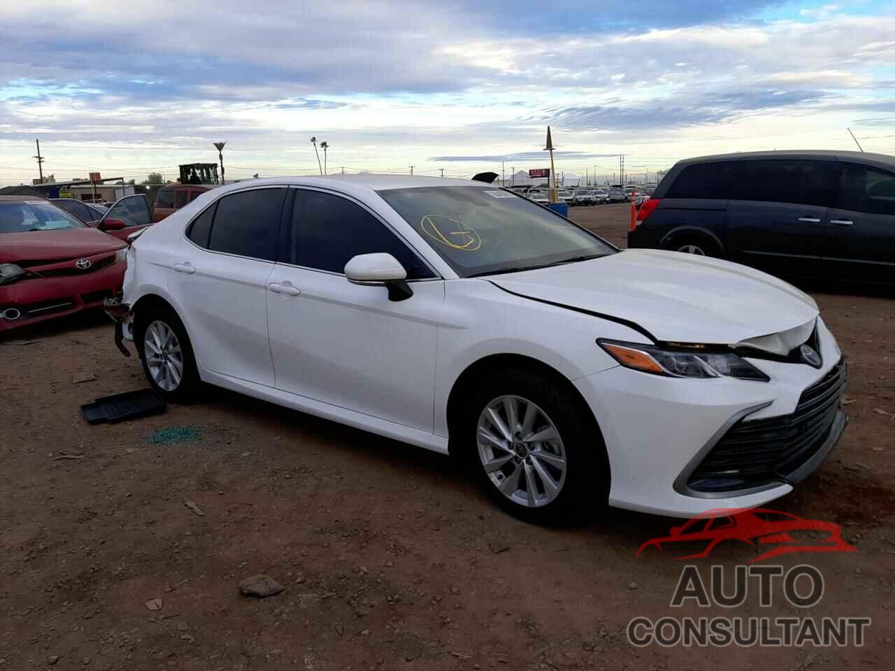 TOYOTA CAMRY 2021 - 4T1C11BK7MU021601