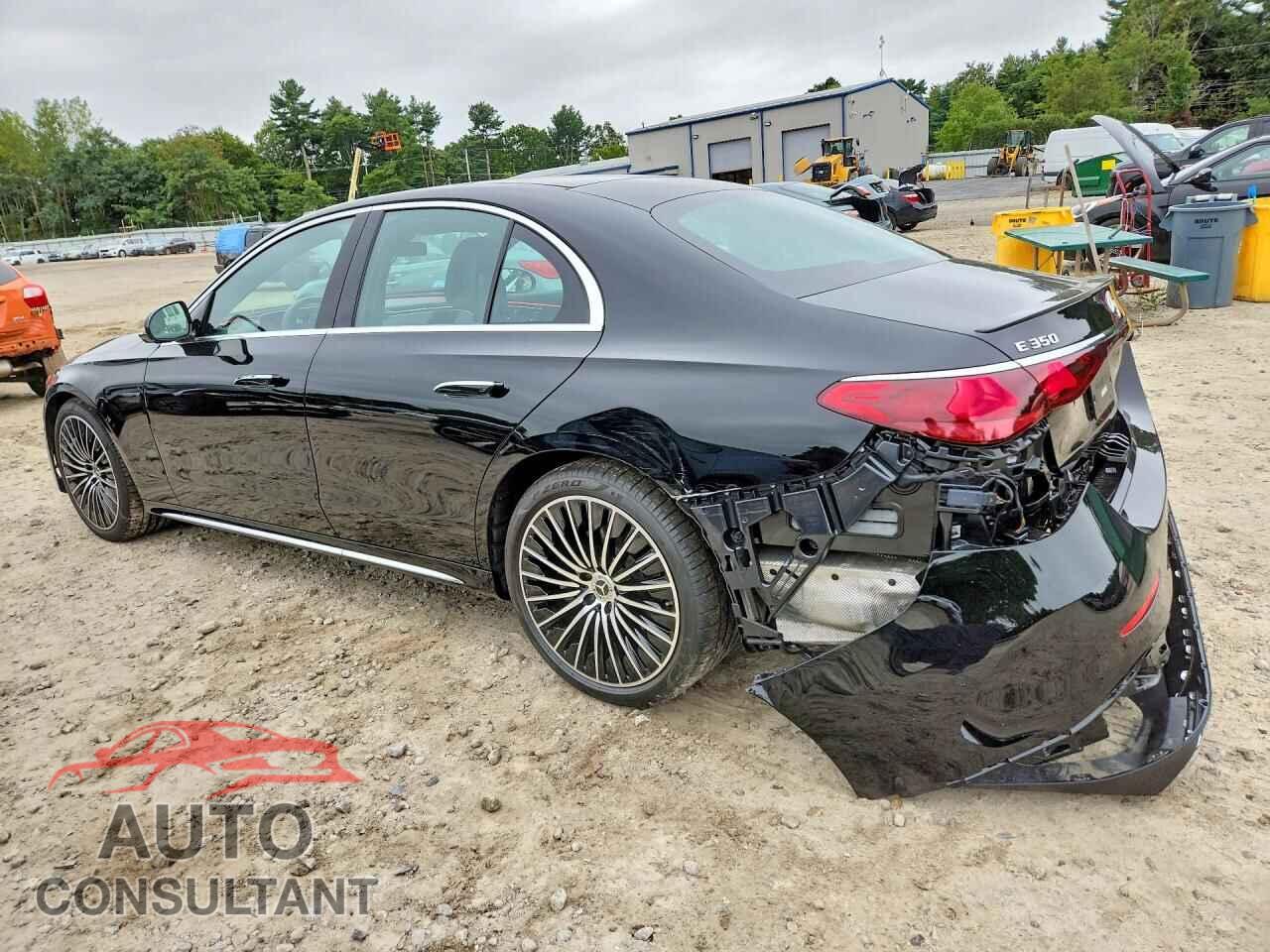 MERCEDES-BENZ E-CLASS 2026 - W1KLF4HBXTA226513