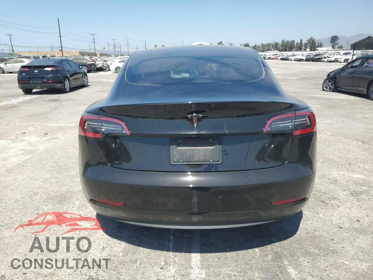 TESLA MODEL 3 2023 - 5YJ3E1EA7PF557683