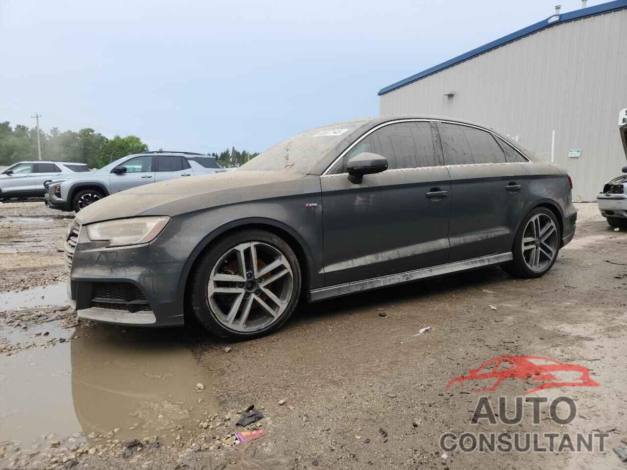 AUDI A3 2018 - WAUJ8GFF4J1069445
