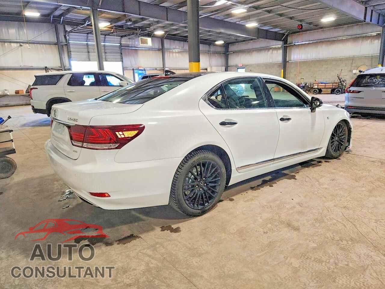 LEXUS LS460 2015 - JTHCL5EF3F5023071