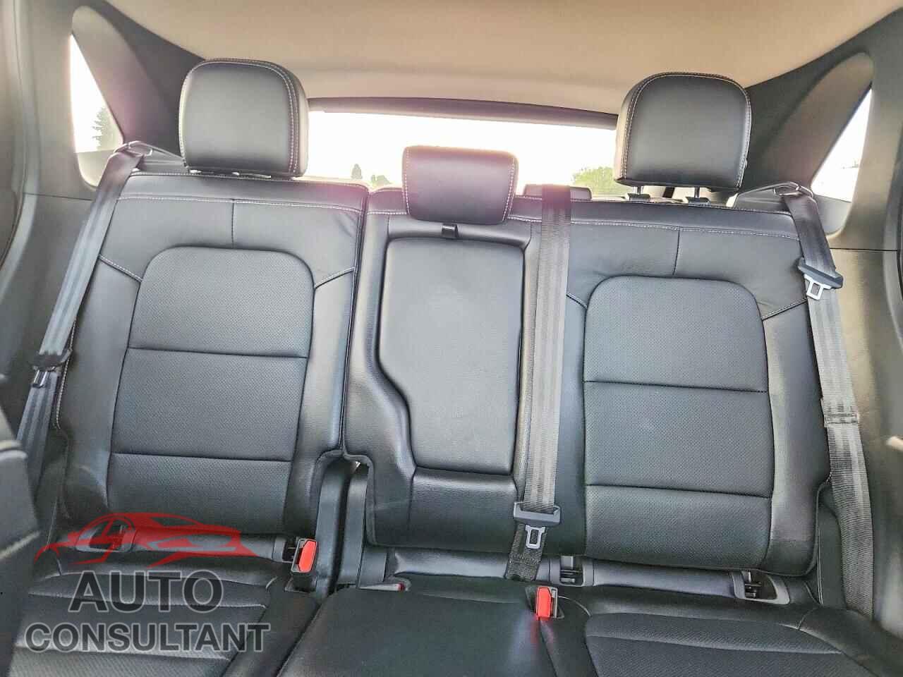 FORD ESCAPE 2020 - 1FMCU9J99LUA63691