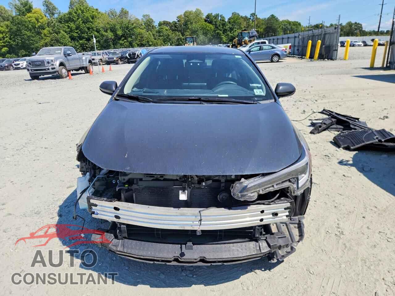 TOYOTA COROLLA 2024 - JTDBCMFE0R3058129
