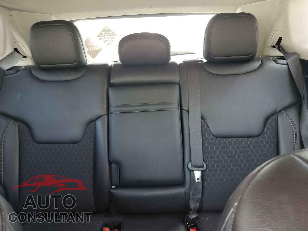 JEEP COMPASS 2019 - 3C4NJDBB8KT665212