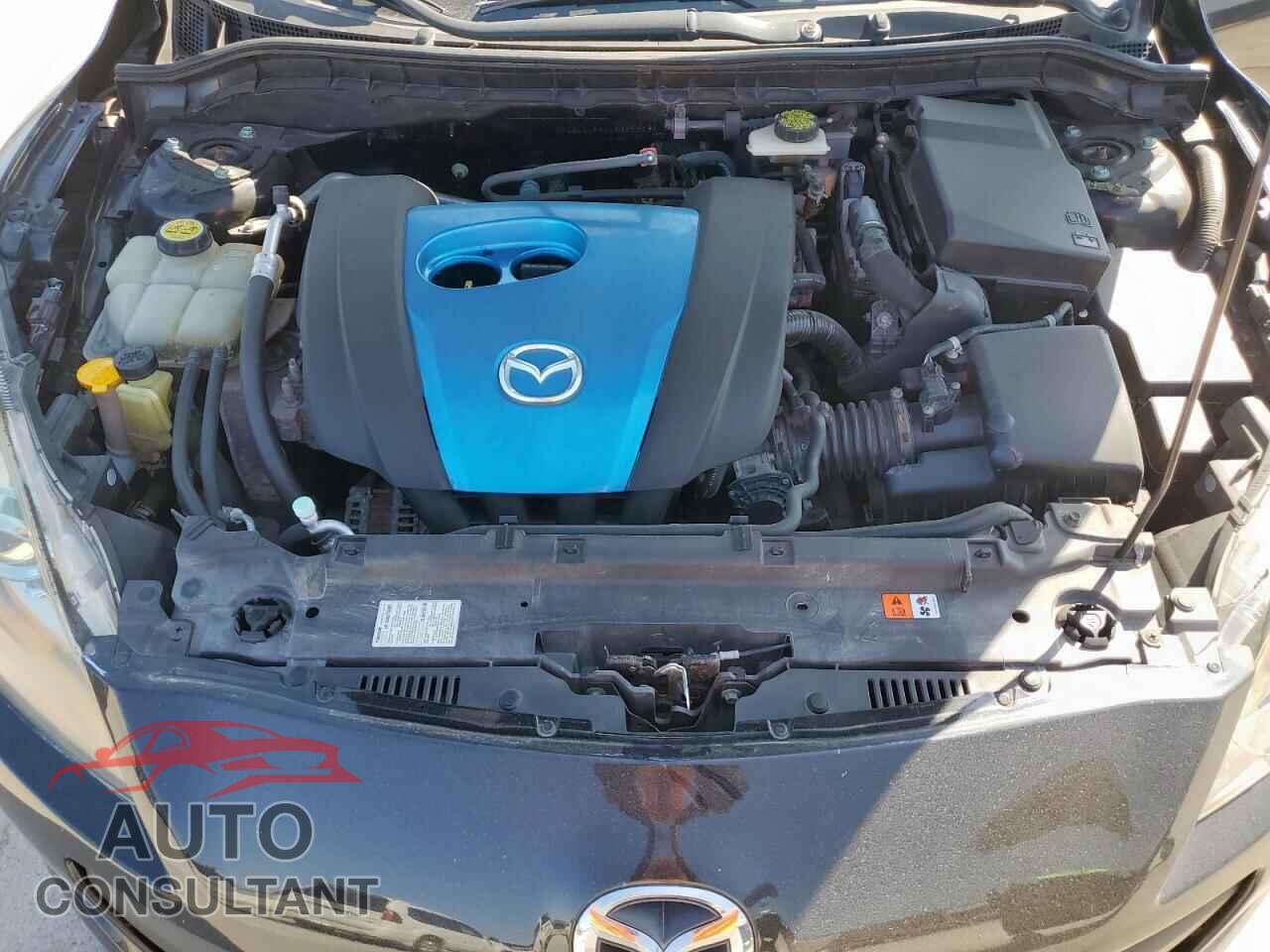 MAZDA 3 2013 - JM1BL1UP8D1833669